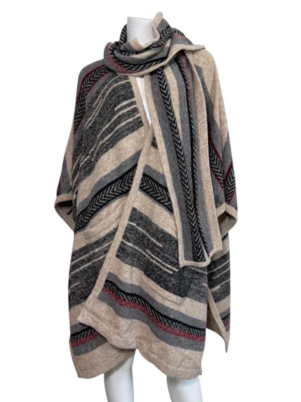Share Twelfth Street Cynthia Vincent Scarf Poncho Wool Blend Aztec Print Size P